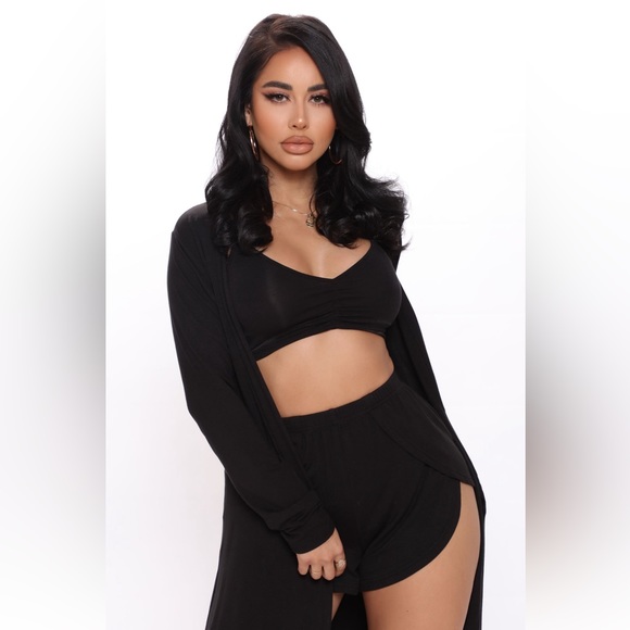 Lounge-3pc Set - Picture 2 of 3